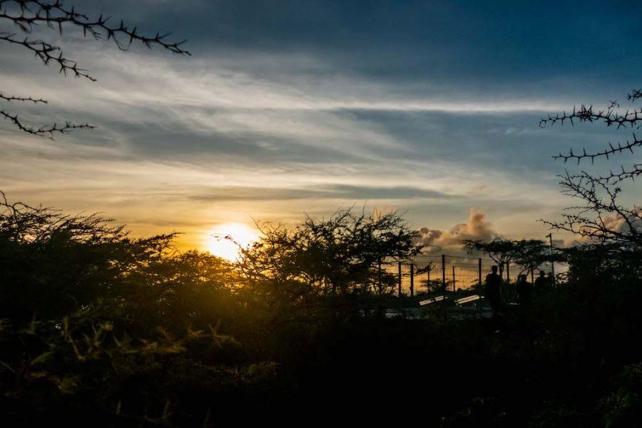 sunset hike am tafelberg mit rockclimbing curacao