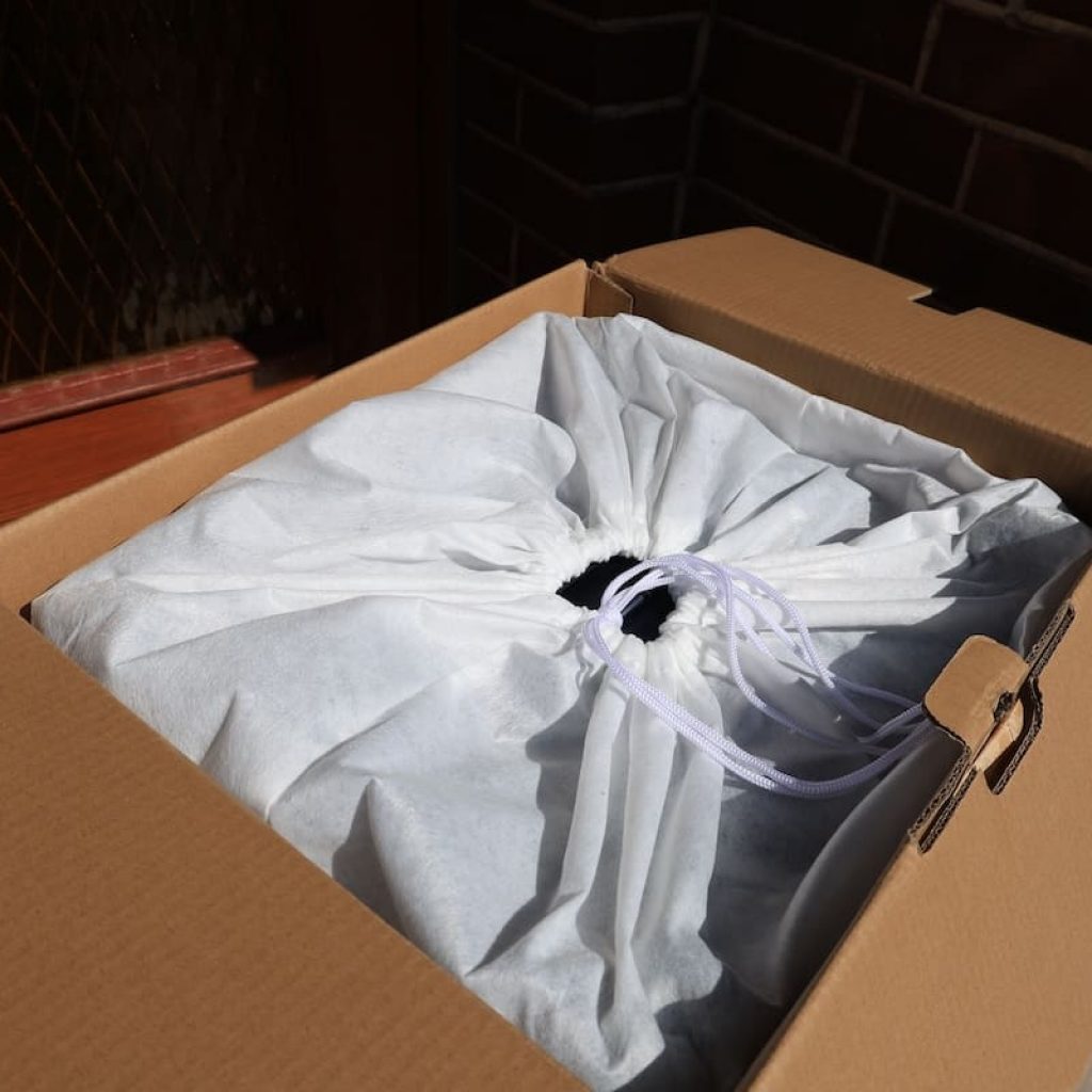 Fein noch einmal in eine Hülle eingepackt